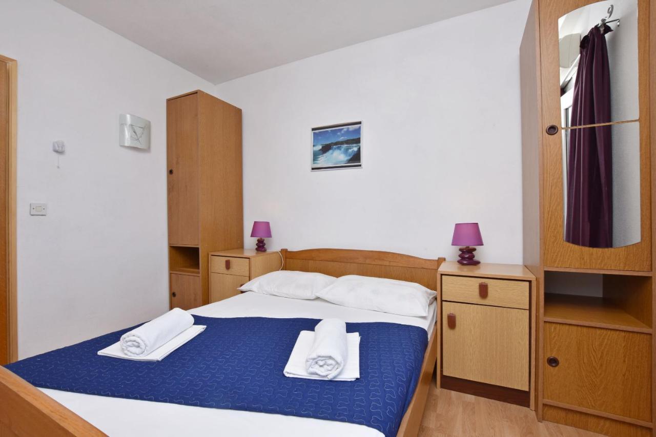 Apartments Ana Omiš Exteriör bild