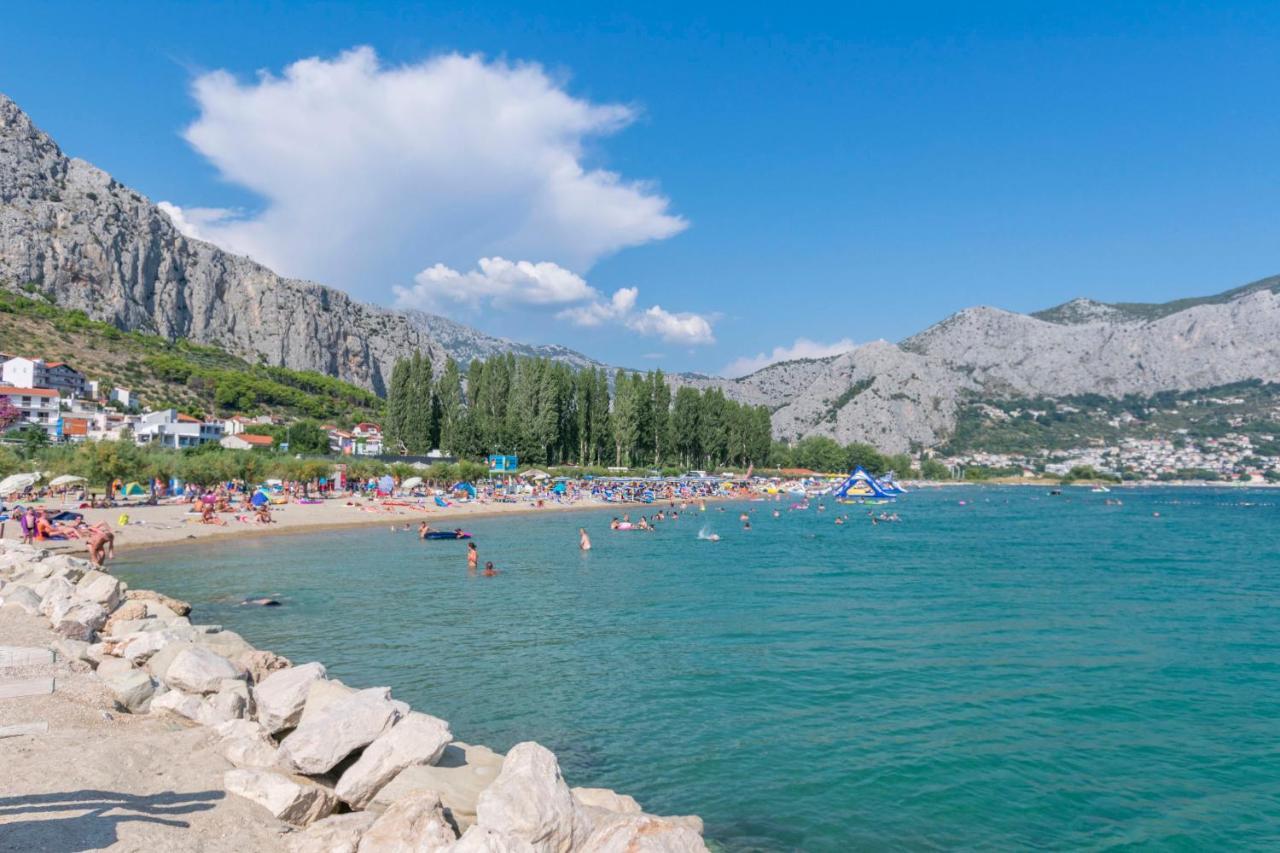 Apartments Ana Omiš Exteriör bild